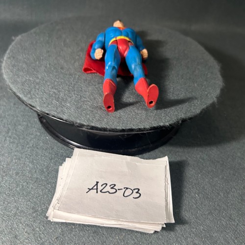 DC Comics Super Powers Superman Action Figure 1984 Kenner With Cape - Picture 13 of 13