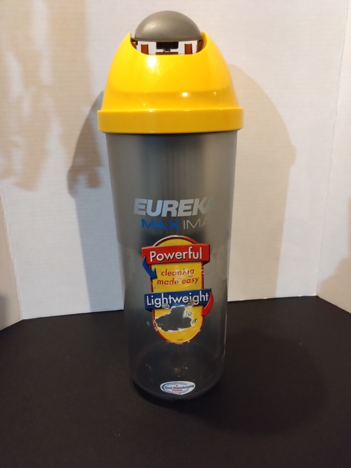 Eureka Maxima 4700 Vacuum Filter Lid Dust Cup Replacement Part