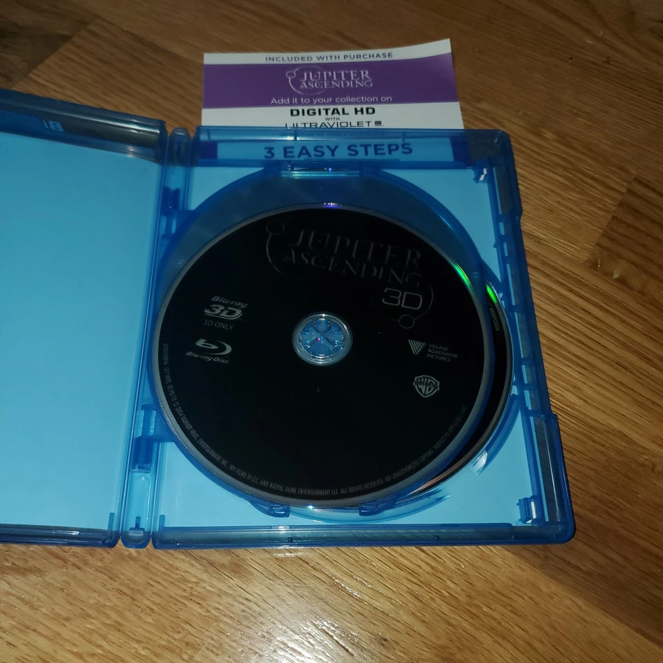 Jupiter Ascending 3D (Blu-ray 3D + Blu-ray + DVD, 2015)  - Image 2 of 3