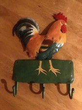 Handpainted Metal Rooster Wall Mount Towel Rack Farmhouse Kitchen Signed NEW