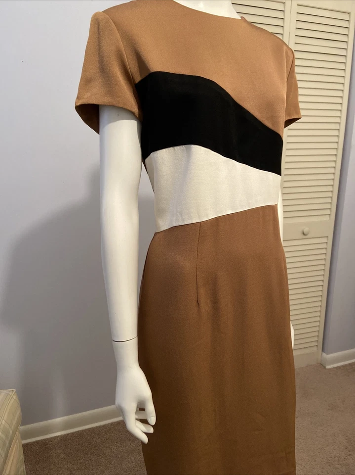 Vestido recto vintage Julian Taylor tostado/marrón con rayas blancas y negras talla 12 Foto 4 de 4