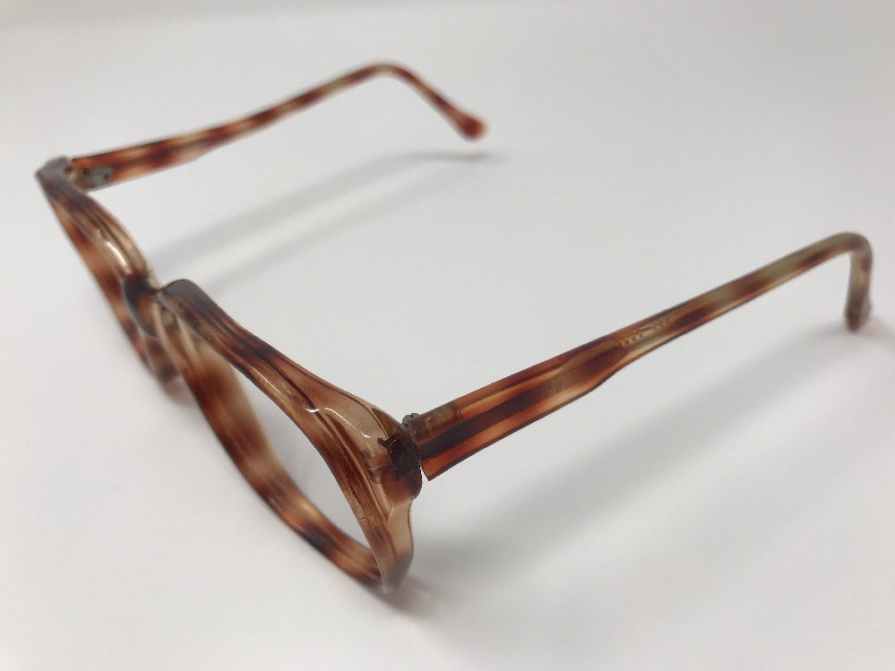 Gucci Tortoiseshell Eyeglass Temple Arm - Amber Brown Gucci | Accessories | Vtg Gucci Brown Tortoise 518 135 Italy  main image 3