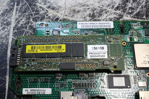 HP SAS Raid Controller Board # 399559-001 4K07C5 - Picture 2 of 3