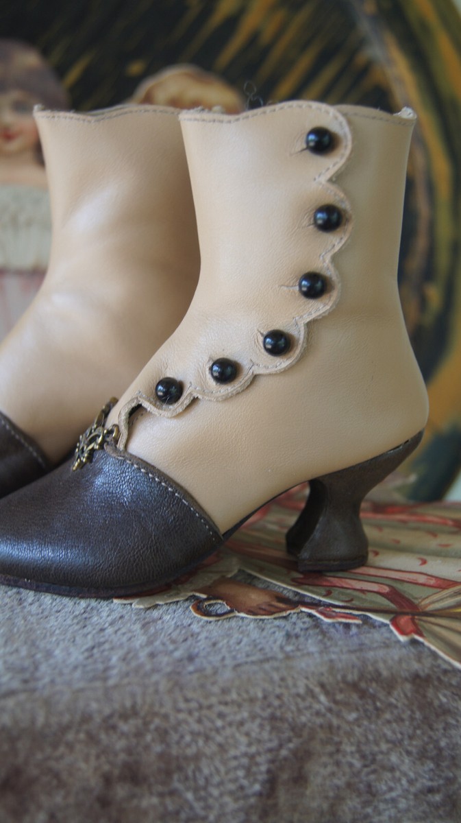 Renoir Victorian Leather Boots American Duchess Button Up Ankle