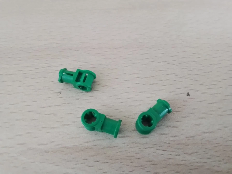LEGO TECHNIC REF 8000. STAR WARS PIT DROID CONNECTEUR 1 TROU 32039 X 3 - Photo 1/1