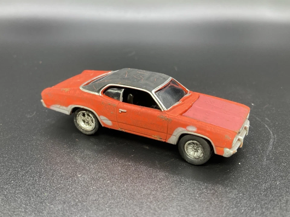 Plymouth Duster 1971 oxidado desgastado granero encontrar 1/64 diecast coche de proyecto personalizado Foto 3 de 4