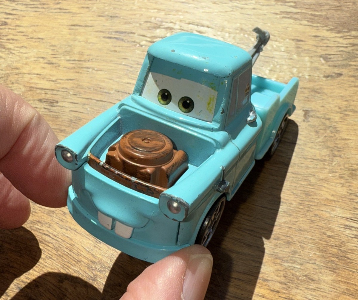Disney Pixar Cars Toon Tokyo Mater Drift Party Diecast Metal 1:55