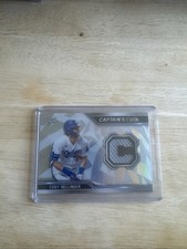 2021 Topps Chrome - Captain's Cloth Relics Cody Bellinger #CCR-CB (MEM)