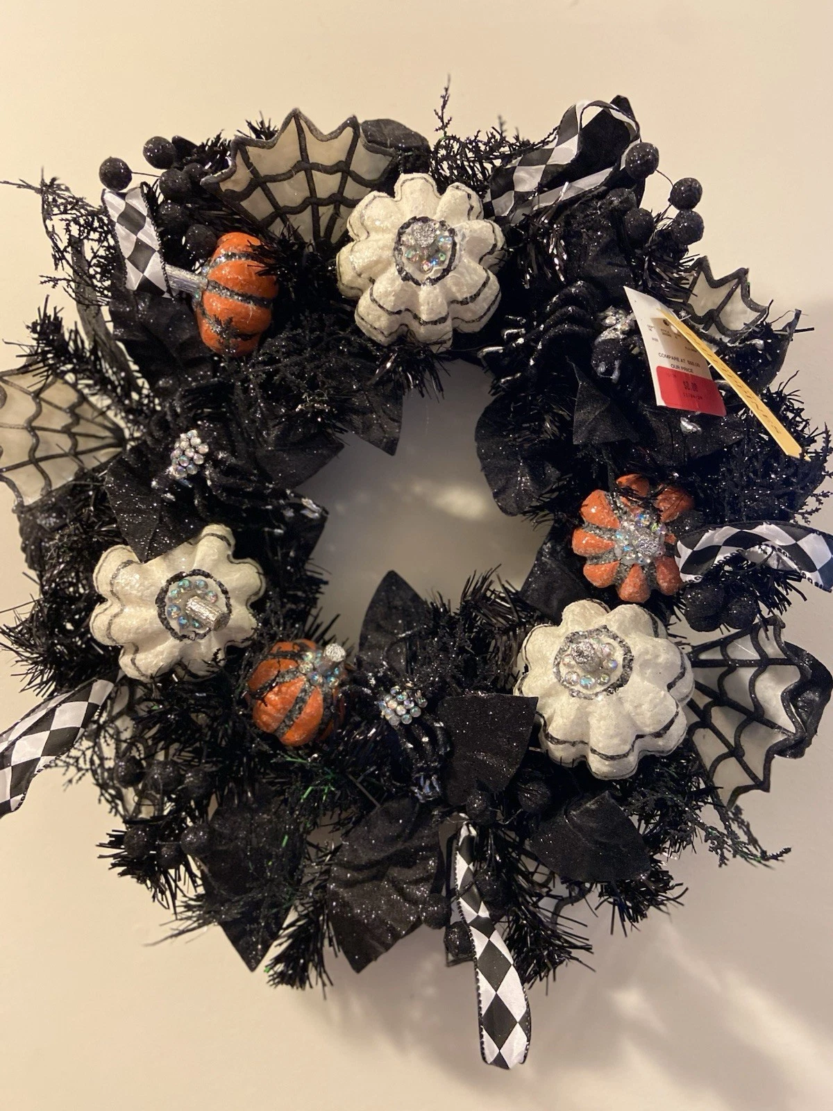NWT Halloween Wreath For Front Door 20” Pumpkins Cobwebs TJ Maxx