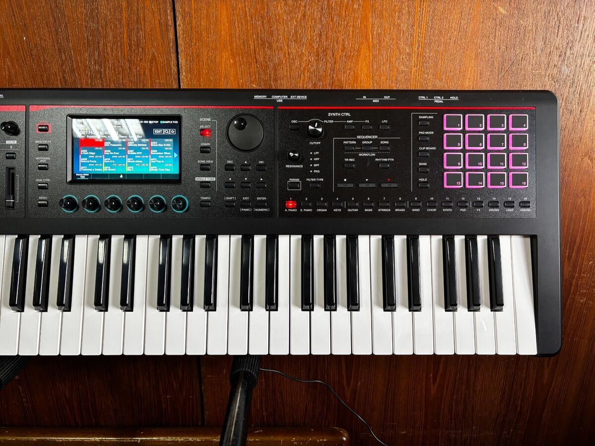 Roland FANTOM-06 Synthesizer Keyboard w/ gig bag | eBay Roland FANTOM-06 Synthesizer Keyboard w/ gig bag | eBay