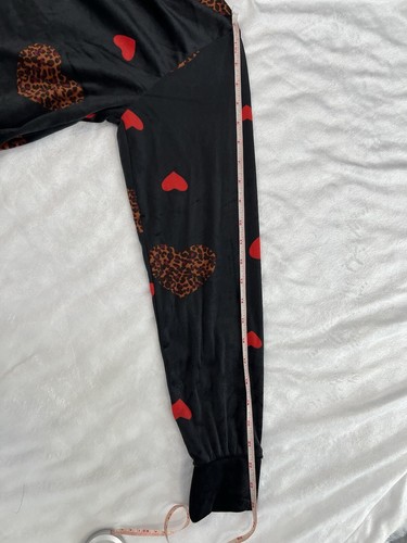 Top Meme Jordan Nuevo con Etiquetas Terciopelo San Valentín Rojo y Leopardo Corazón Mujer’s Talla Grande - Imagen 13 de 17