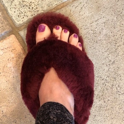 emu flip flop slippers