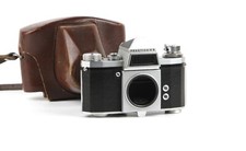 Praktica IV B Camera SLR Mount M42 For lens Carl Zeiss Jena