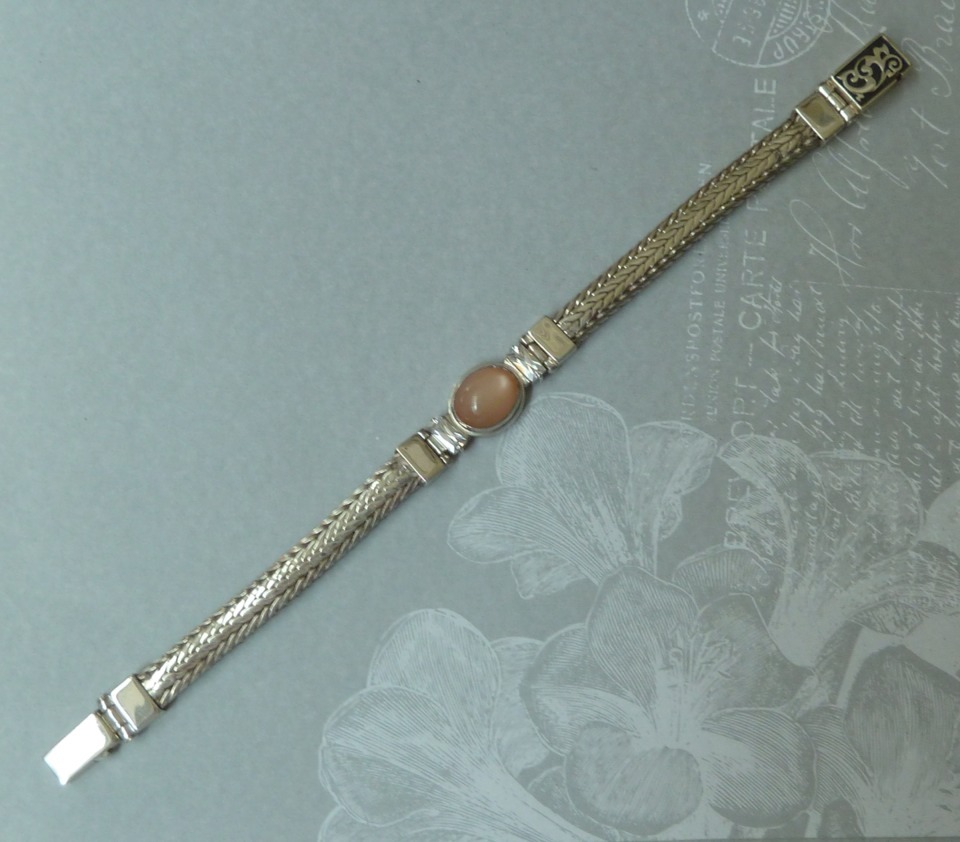 Vintage Sterling Java Bracelet, 16 X 14mm Moonstone, Awesome