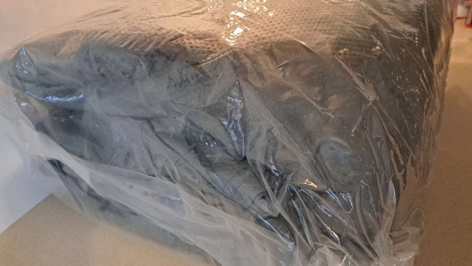 Truck Cover for 2014-2024 GMC Sierra Crew Cab 5.5ft Bed Full Coverage UHD-C75238 - Image 4 of 4