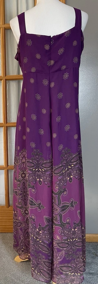 Vestido Avenue Paisley floral chiffon 22 roxo frisado plissado boho romântico - Imagem 4 de 4