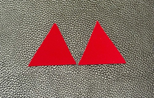 Iraq- Iraqi Republican Guard Red triangle Set. Saddam Hussein Era.