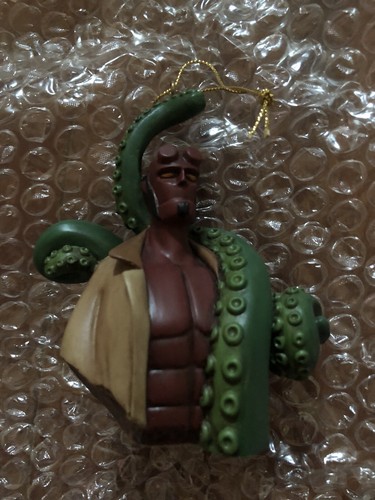 Hellboy Ornament Mike Mignola 2002 Dark Horse Comics Vintage RARE Open Box - Picture 2 of 8