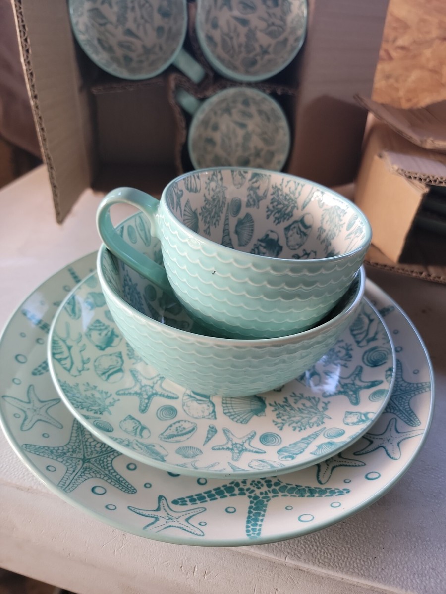 PFALTZGRAFF VENICE MICROWAVE AND DISHWASHER SAFE 16 PCS SERVICE