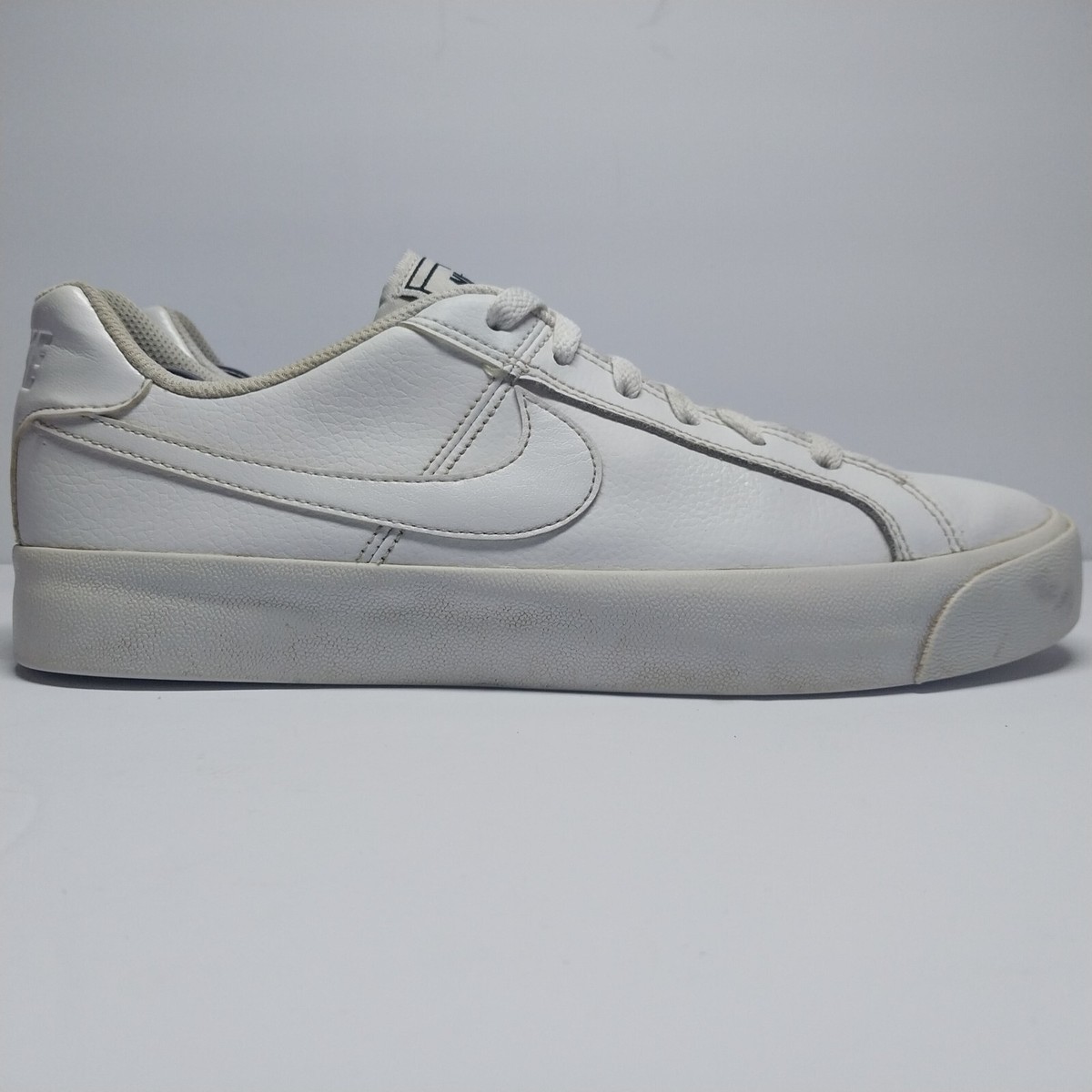 専用です　　　　　　　　☆NIKE ODYSSEY ゴルフ/1169 Size 9.5 - Nike Court Royale AC White - AO2810-102 | eBay