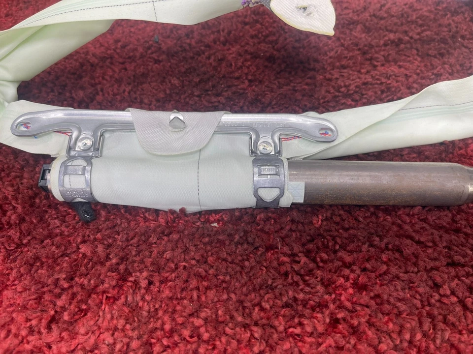 BMW 2014-2021 F22 F87 lado del pasajero derecho techo cortina moldura OEM 93K Foto 3 de 4