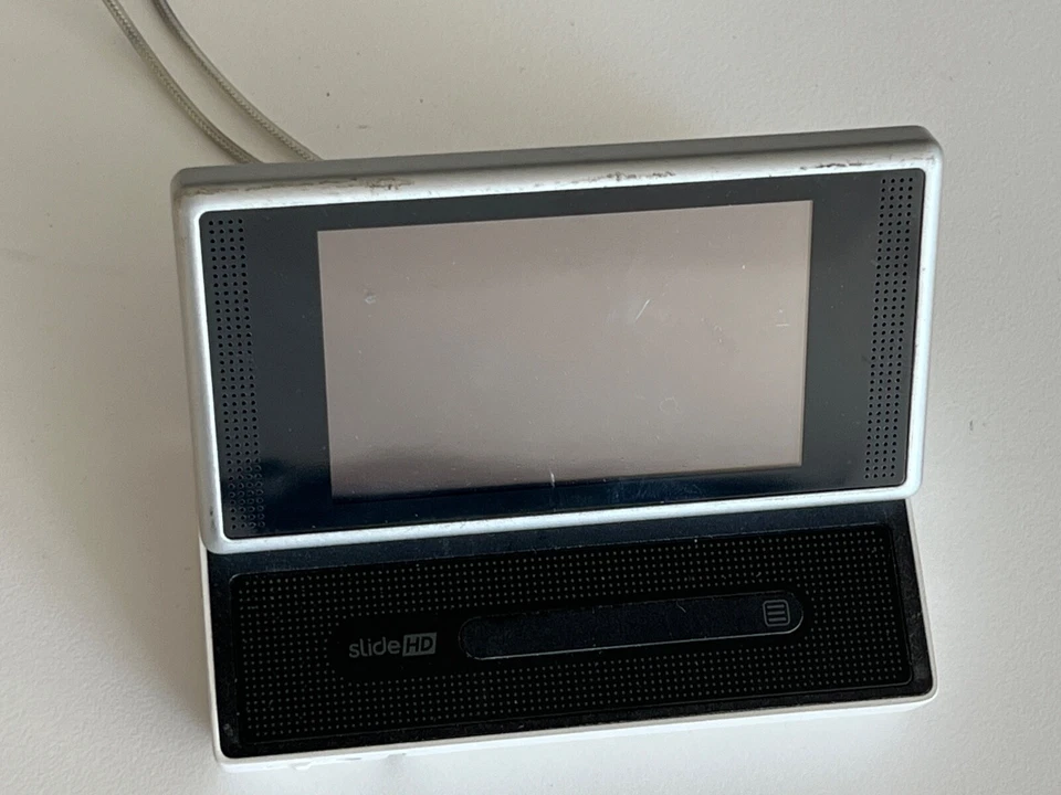 CISCO FLIP видео слайд HD S1240 - аккумулятор не заряжается - без аксессуаров - Изображение 3 из 4