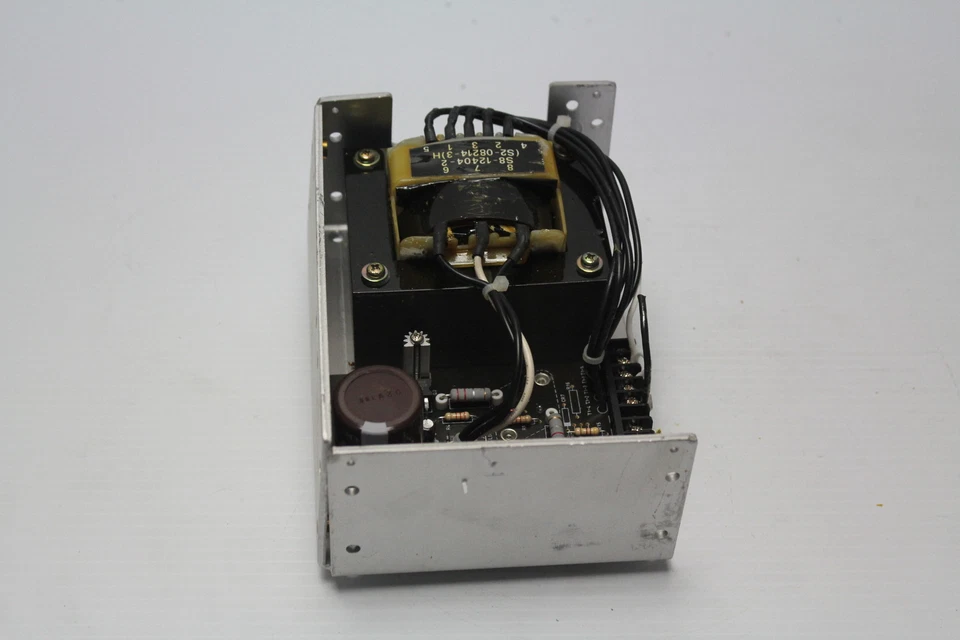 Sola SLS-24-036T Regulated Power Supply  24VDC 3.6A  Used - Image 2 of 4