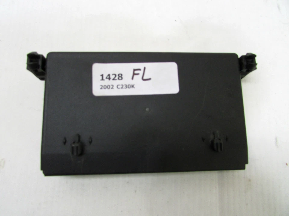 Mercedes C230 C240 2002 cupé módulo de control de puerta delantero izquierdo 203 820 55 26 OEM  Foto 2 de 2