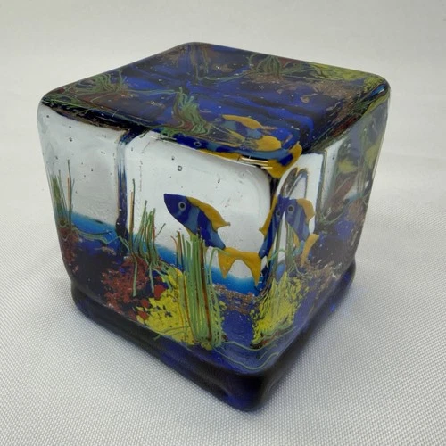 Vintage Murano Glass Fish Aquarium Bowl Square Block Sculpture Paperweight 2.5”