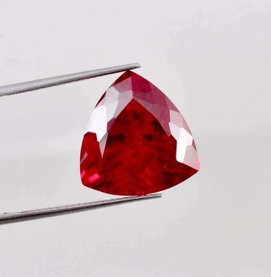 Certified 31 Ct Natural Blood Red Painite Trillion Cut Gemstone From Myanmar