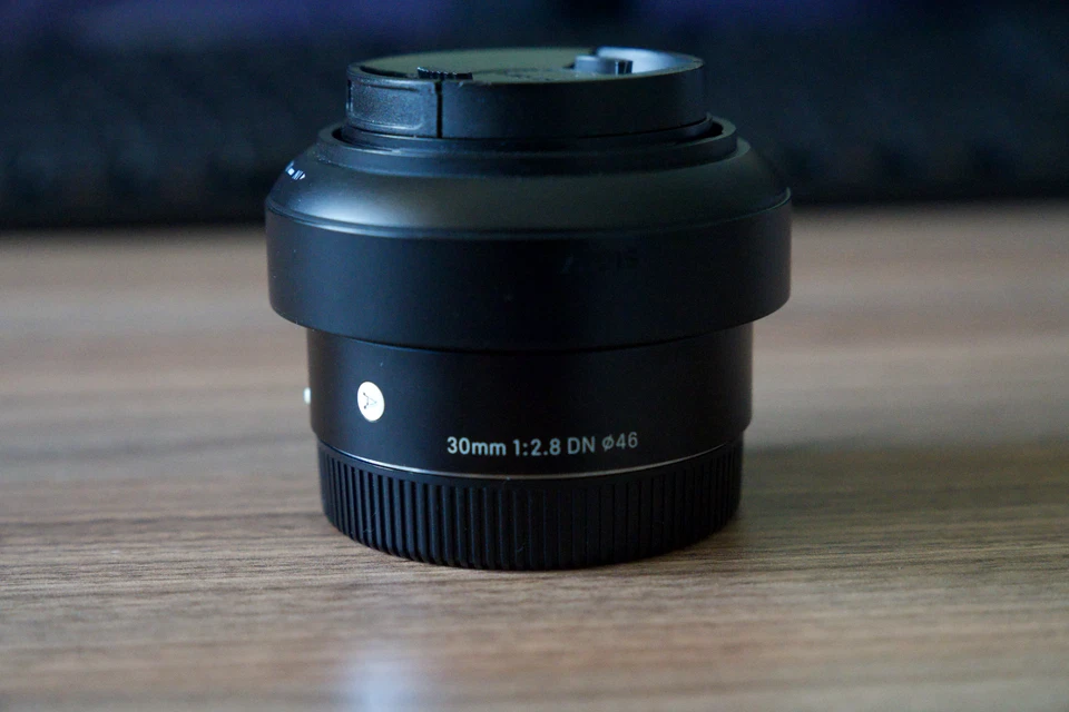 Sigma Art 30mm f/2.8 DN Lens Black - Image 2 of 4
