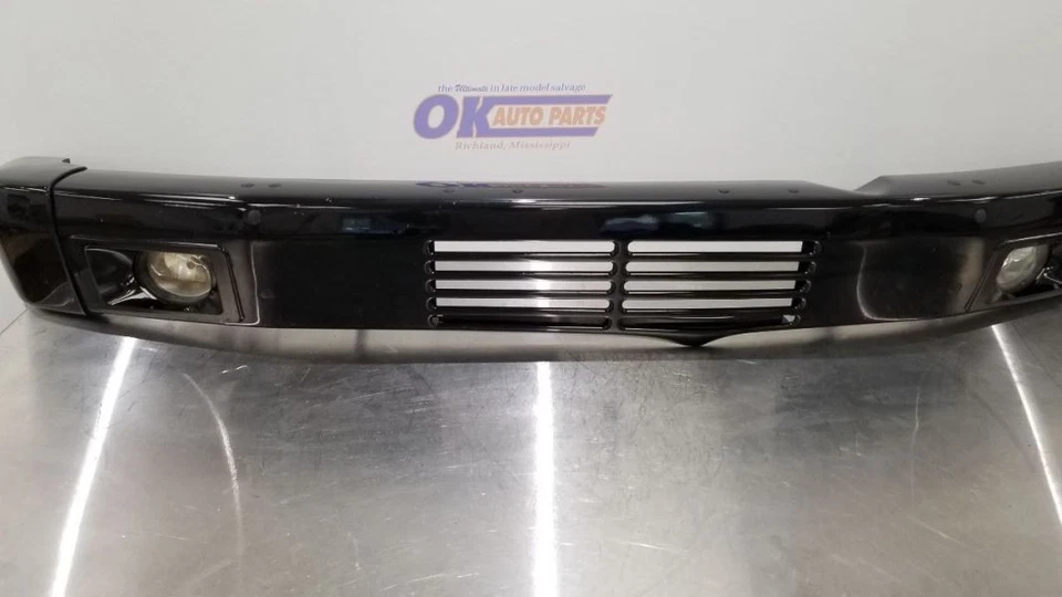 10 MERCEDES BENZ G550 463 TYPE FRONT BUMPER ASSEMBLY BLACK - Image 2 of 4