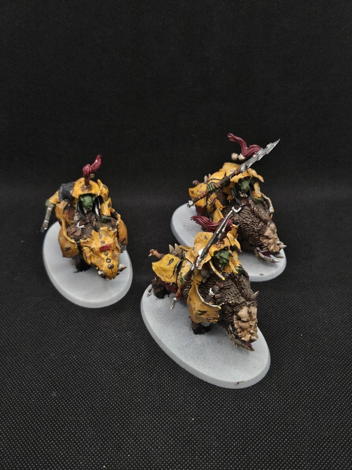 Fully Painted Unit Of Ironjawz Gore-Gruntas For Age Of Sigmar - Image 4 of 4
