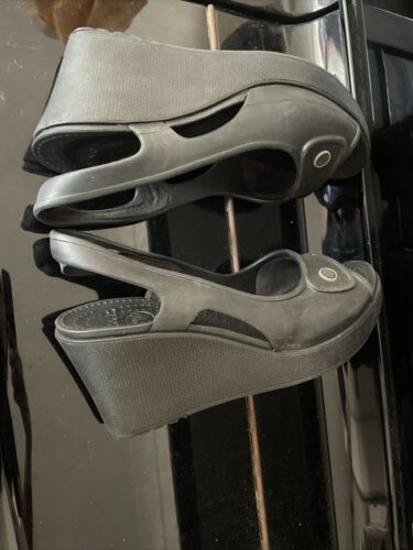 Crocs Women Wedges High Heel Size 7, Black - Picture 9 of 13