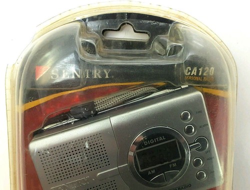 VTG Sentry Ultra Slim AM/FM Portable Radio with earbuds model Ca120 NOS - Picture 4 of 9