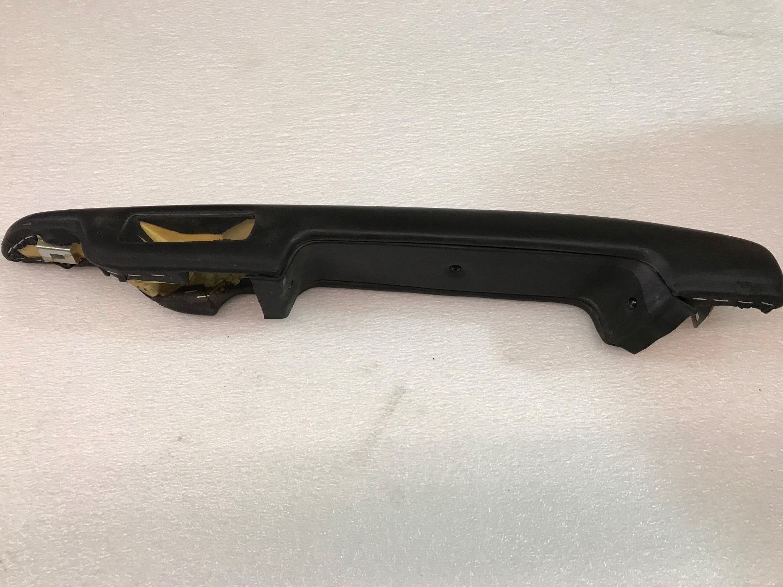 LAMBORGHINI MURCIELAGO DRIVER LEFT DOOR PANEL INTERIOR ARM REST OEM 72008474