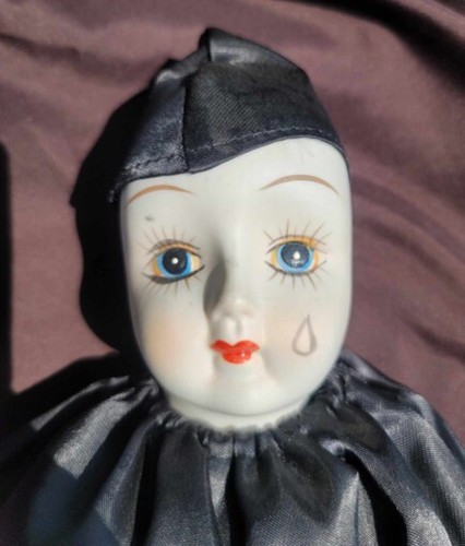 Vintage SCHNULLERPUPPE PIERROT Spielzeugpuppe Porzellan 19 Zoll
