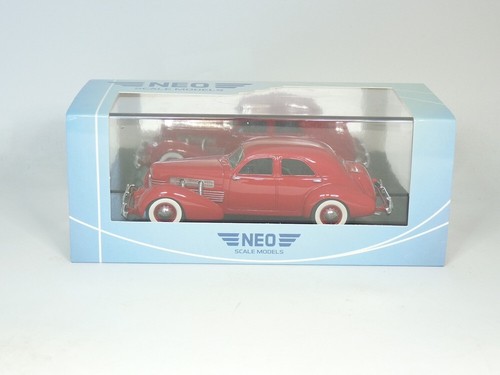 Neo 45740 1/43 1937 Cord 812 Supercharged Sedan Resin Model Car - Picture 3 of 3