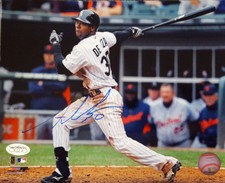 ALEJANDRO DE AZA signed 8x10 photo CHICAGO WHITESOX JSA AUTHENTICATION LOT C