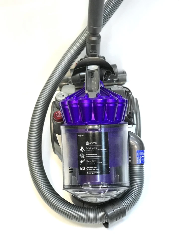 Dyson DC32 Animal Cylinder Vacuum Cleaner - Reconditioned - Image 2 of 4