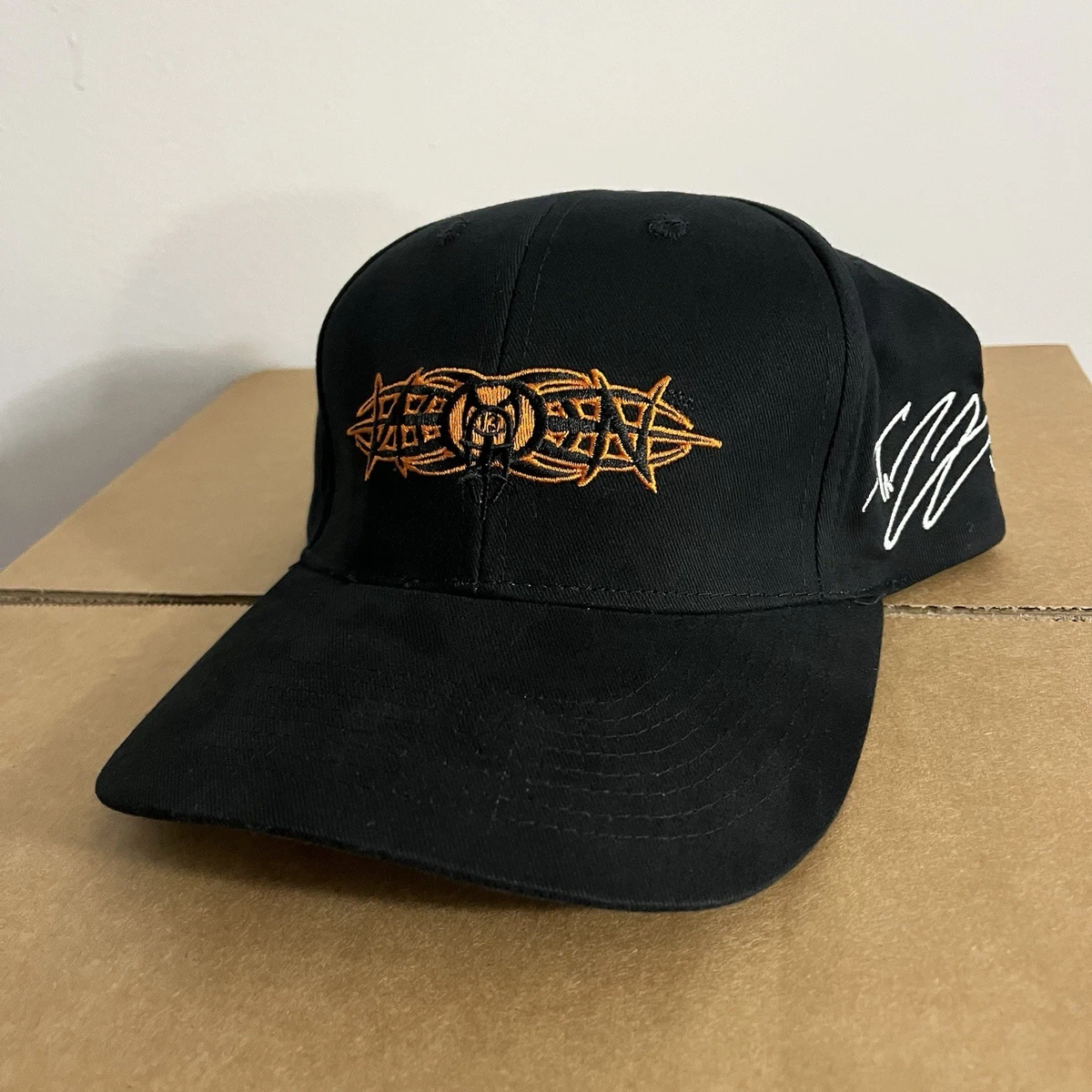 Casquette vintage WWE The Rock Dwayne Johnson 2001 noire taille