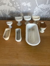 Antique dolls house porcelain bathroom set