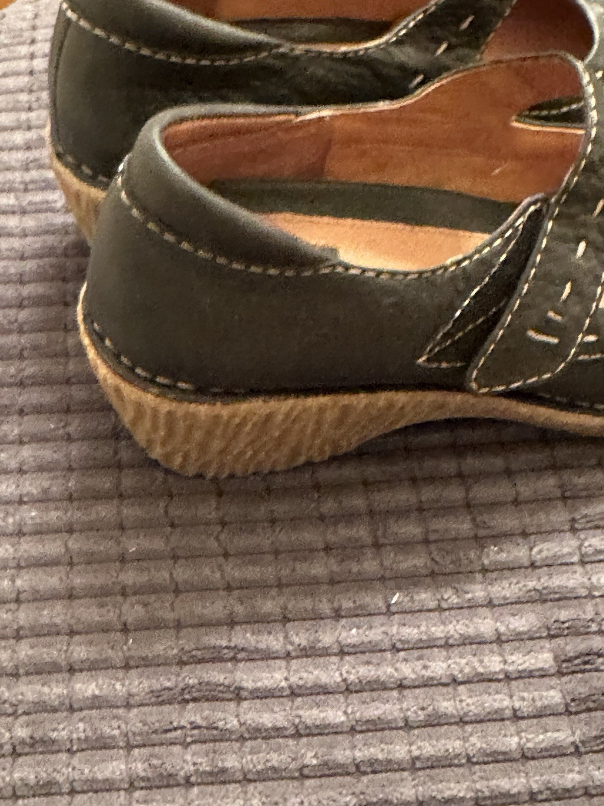 SAOLA Scarpe Clarks Artisan donna 7M Active Air pelle nera Mary Jane suola gomma