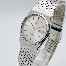 Vintage Seiko Majesta men's watch, silver.