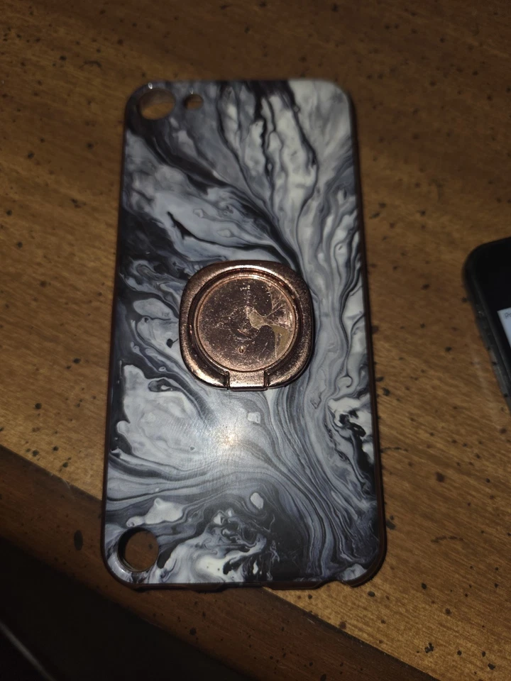 iPod 6th Gen A1574 32GB Space Gray Unlocked VERY NICE - Image 4 of 4