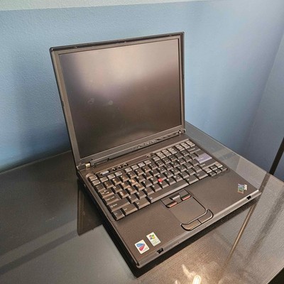 (READ) Lenovo ThinkPad T43 Pentium M 1GB RAM 56GB HDD Linux