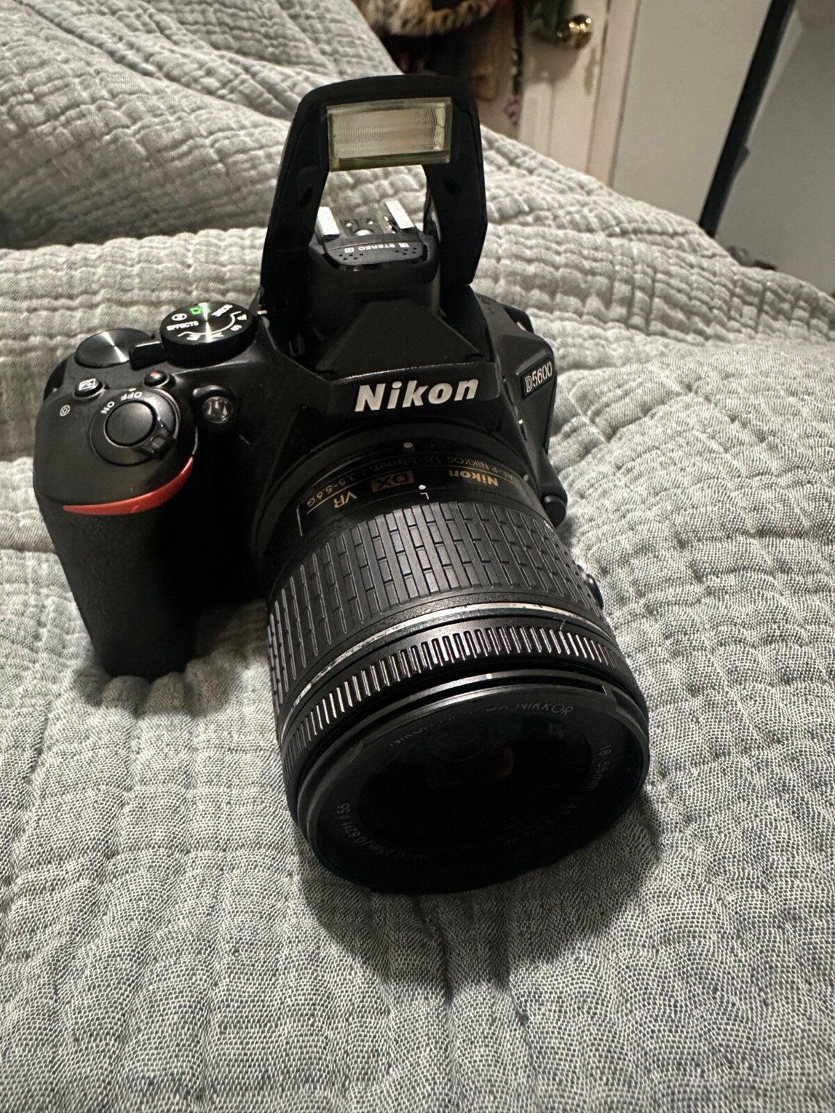 Nikon D5600 24.2MP 18-55mm Lens Digital DSLR Camera - Black (1576)