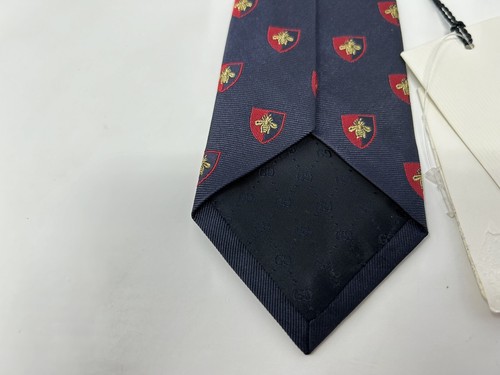 Neu mit Etikett Gucci Krawatte marineblau gold Biene Logo Symbol Schild Wappenmuster Seidenmischung 295 $ - Bild 7 von 8