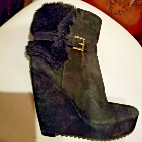 Nine West Suede platform wedge ankle 