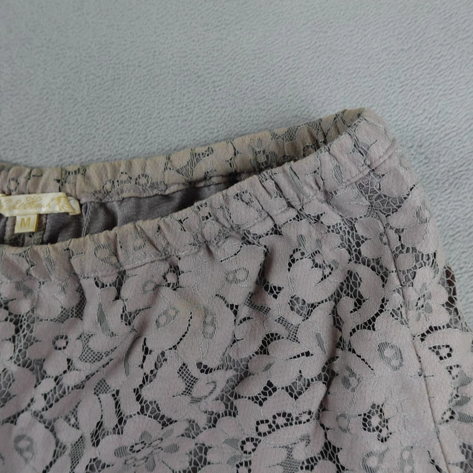 Pantalones cortos de encaje Gold Hawk para mujer M beige dobladillo de vieira cintura elástica forrados ropa de salón Foto 3 de 4